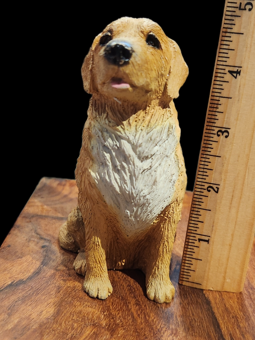 5" Appx Golden Retriever Stone Resin Figurine Statue Tan White Chest Dog Pet - Picture 8 of 10